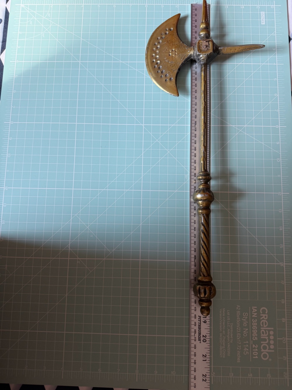 Vintage Antique-Style Decorative Wall Battle Axe in Brass Finish - Picture 6 of 6